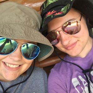 Meet your Posher, Delaney